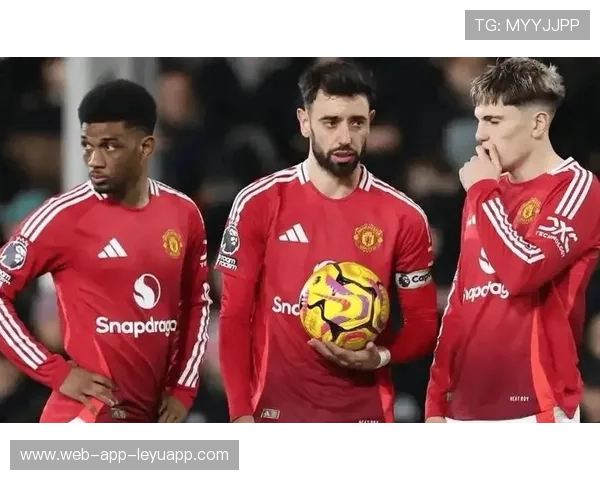 曼联读秒绝平热刺震撼全场，曼联热刺比赛录像