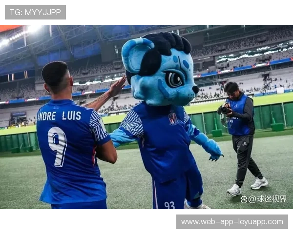 柔佛新山压制申花，1-3战胜上海双雄，柔佛新山vs浦项铁人