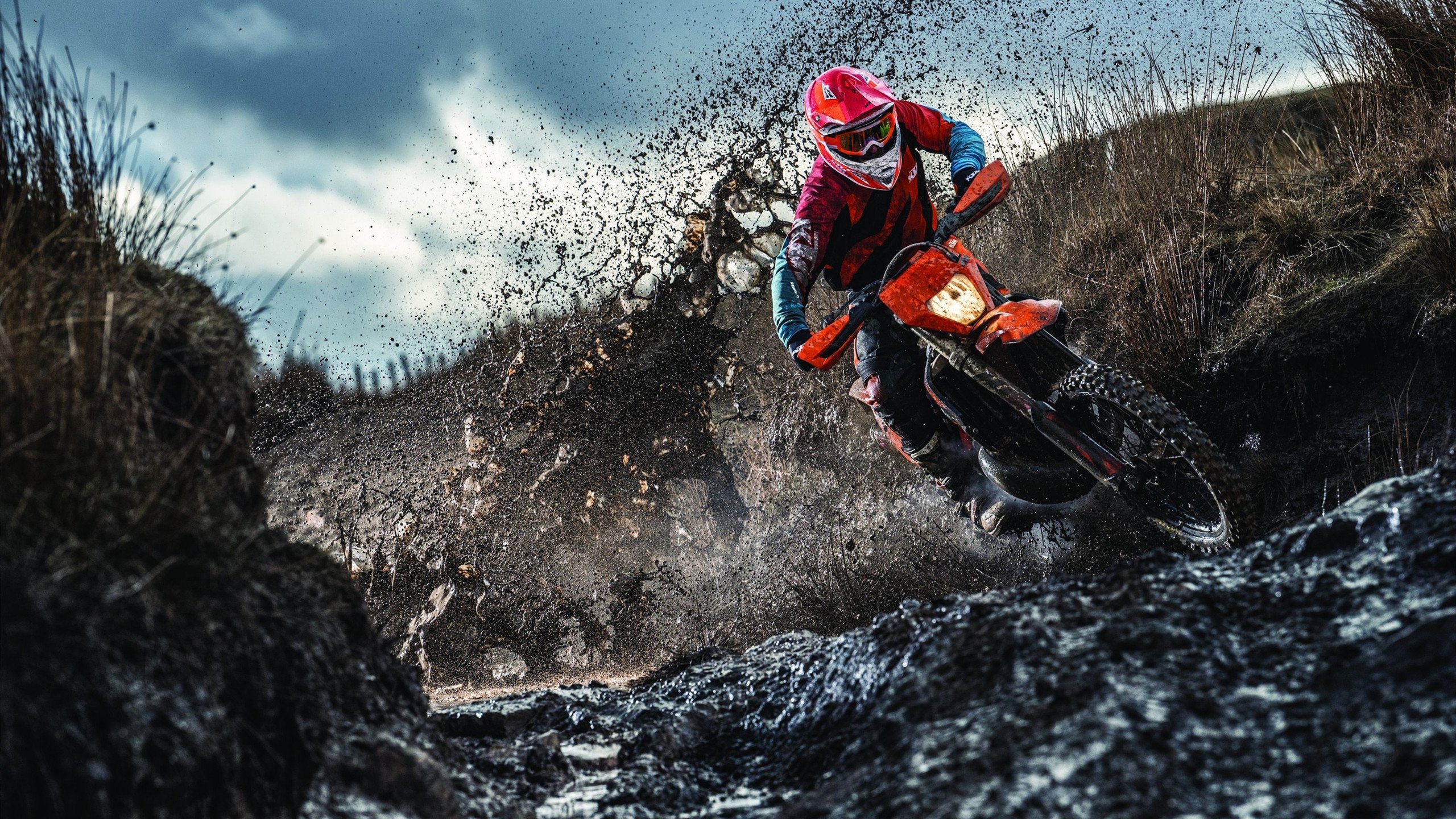 LeyuSports-男子200自德国游出近十年最佳，德国小哥游中国06